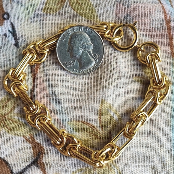 Brilliant Gold Tone Heavy Link Modern Dual Paper Clip Industrial Chain Bracelet - Picture 5 of 7